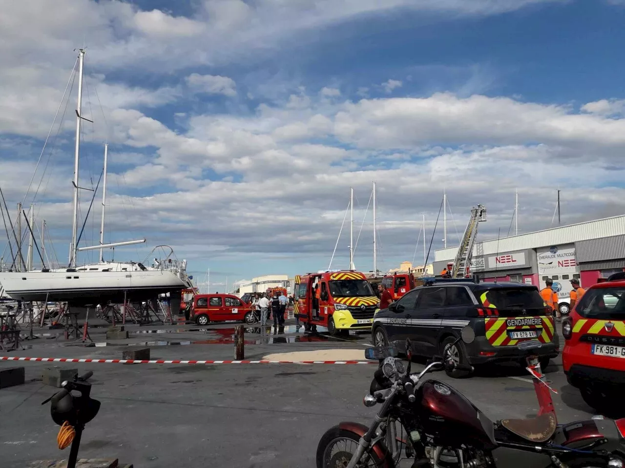 Occitanie. Un restaurant du littoral complètement ravagé par les flammes, 60 pompiers sur place