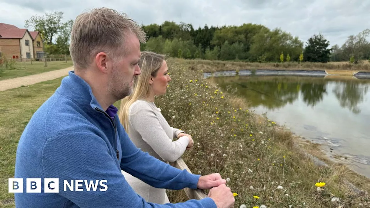 Leicestershire estate lagoon a 'death trap' for wildlife