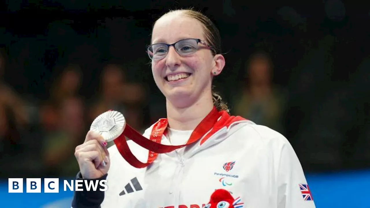 Paralympian hopes to inspire youngsters with medal