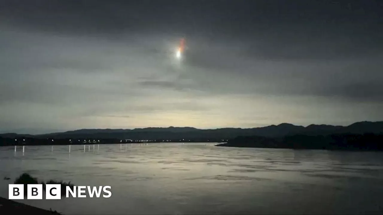 Watch: Moment asteroid lights up night sky in Philippines