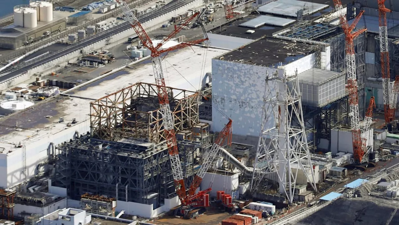 Japan to resume trial removal of Fukushima debris