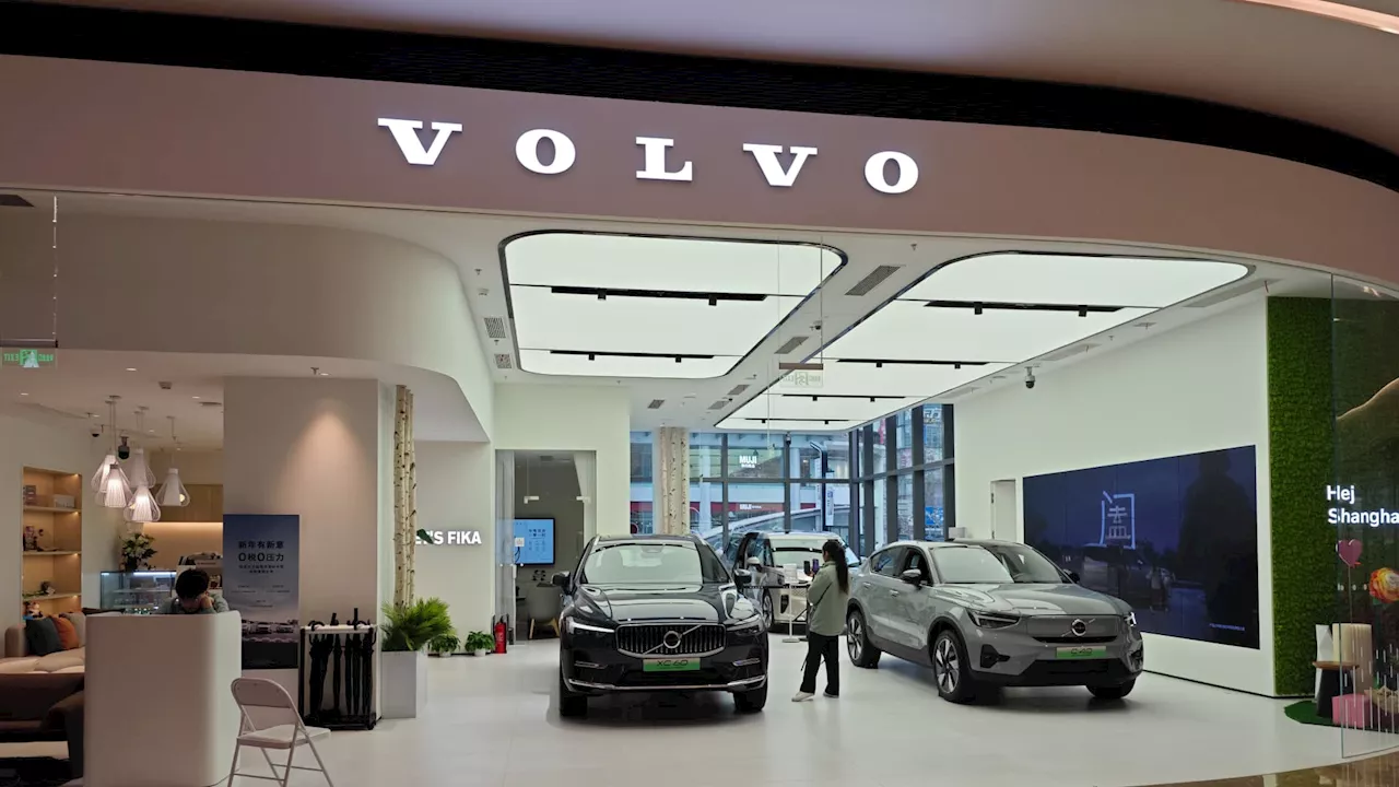 Volvo Cars cuts margin and revenue aims after ditching electric vehicle target