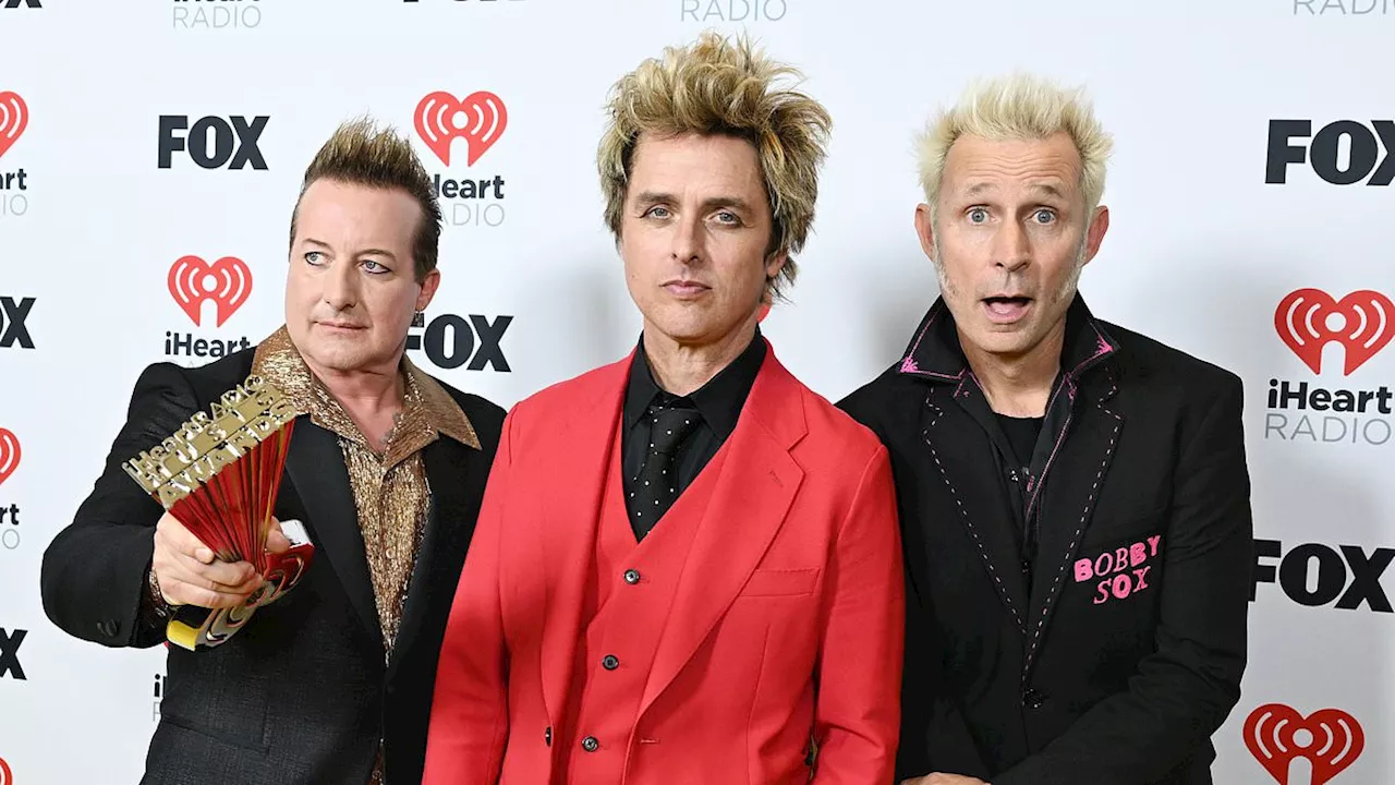 Green Day abruptly EXIT stage Detroit due to security breach