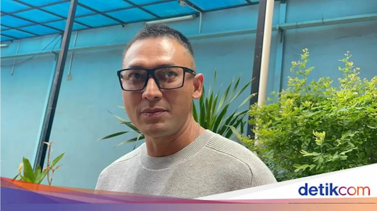 Indra Bruggman Oplas Bukan FOMO, Memang Niat Memperbaiki Mata Efek Sakit