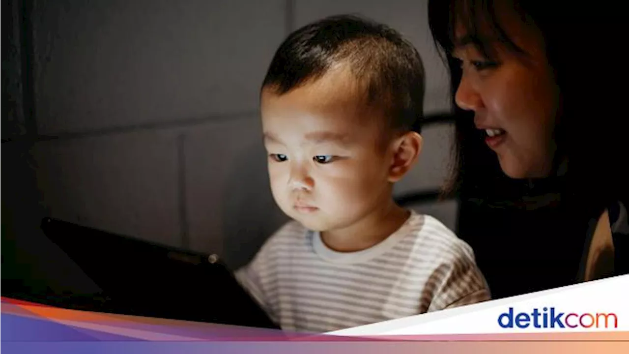 Negara Ini Larang Anak di Bawah 2 Tahun Gunakan Layar Elektronik, HP-TV Termasuk