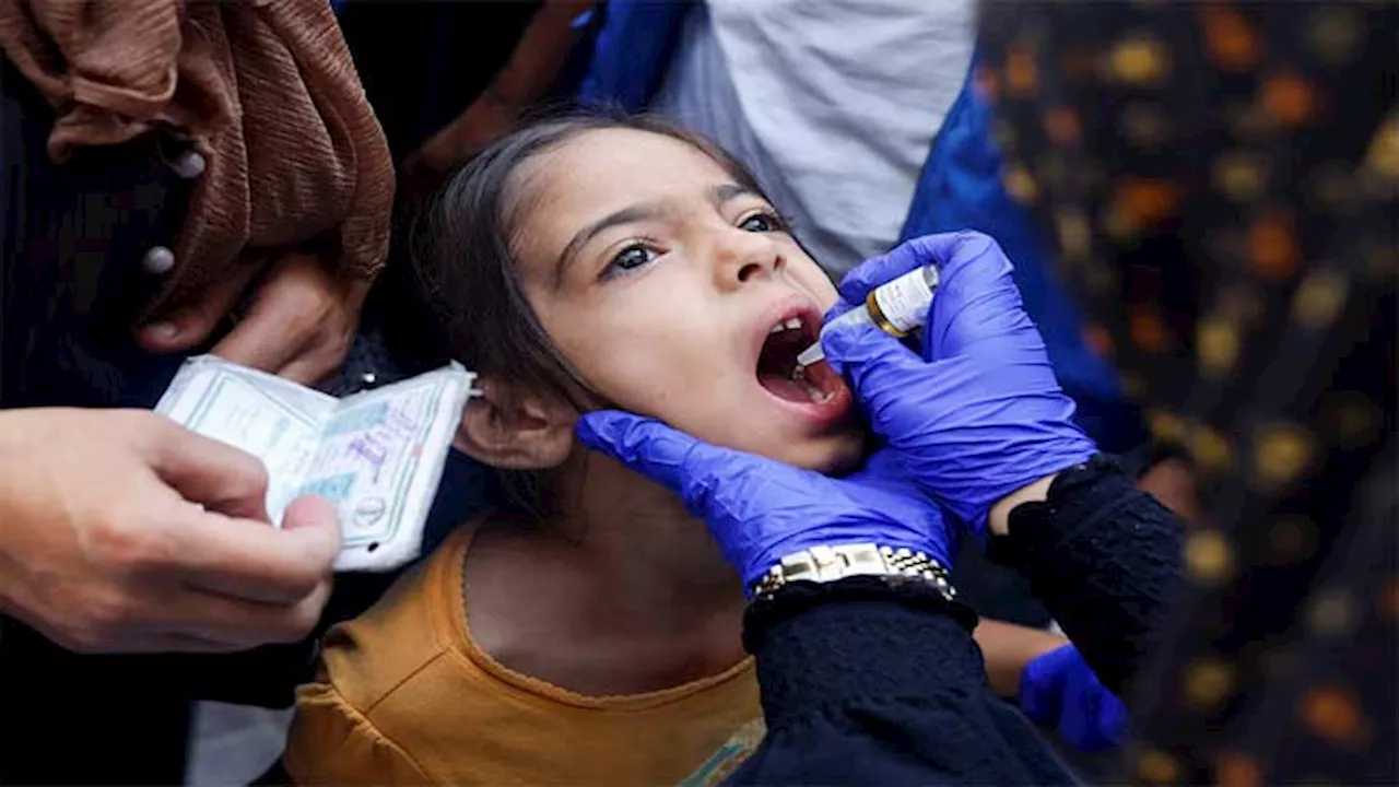 Palestinian children in south Gaza receive polio vaccinations amid continued war