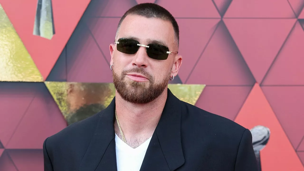 Travis Kelce Makes His Dramatic Acting Debut in the Trailer for Ryan Murphy’s ‘Grotesquerie’