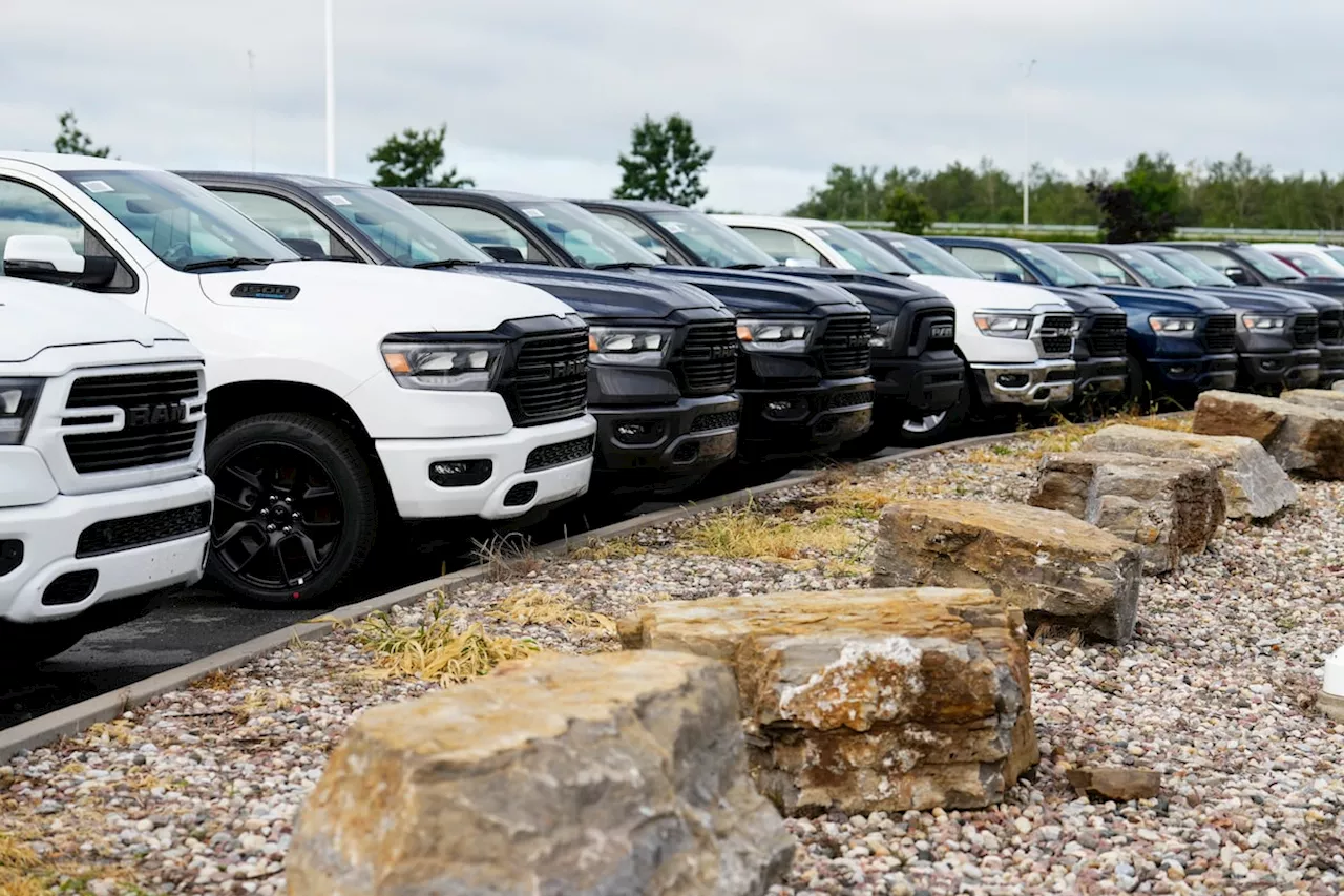 Auto sales in Canada up 5.6% in August, but DesRosiers says growth set to slow