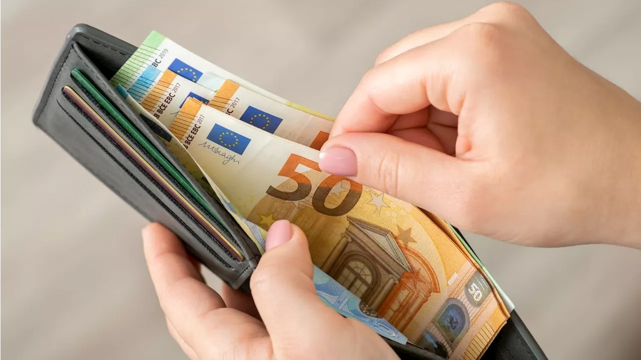  Österreicher bekommen mehr Geld als gedacht aufs Konto