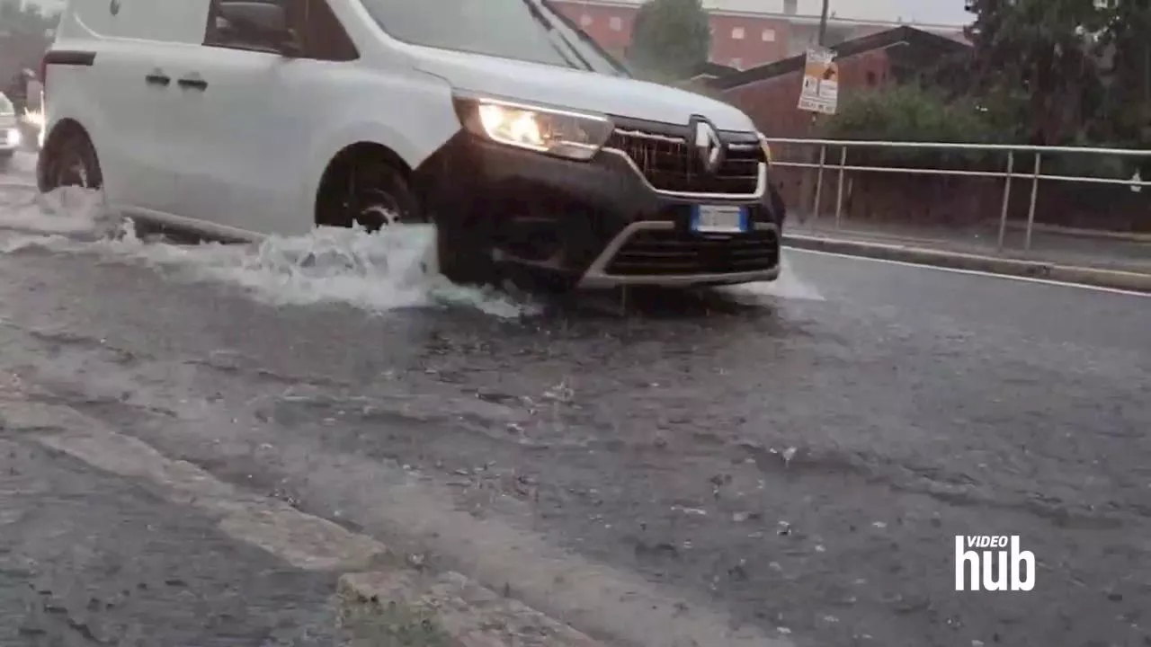 Nubifragio a Milano, chiuso sottopasso Patroclo in zona San Siro