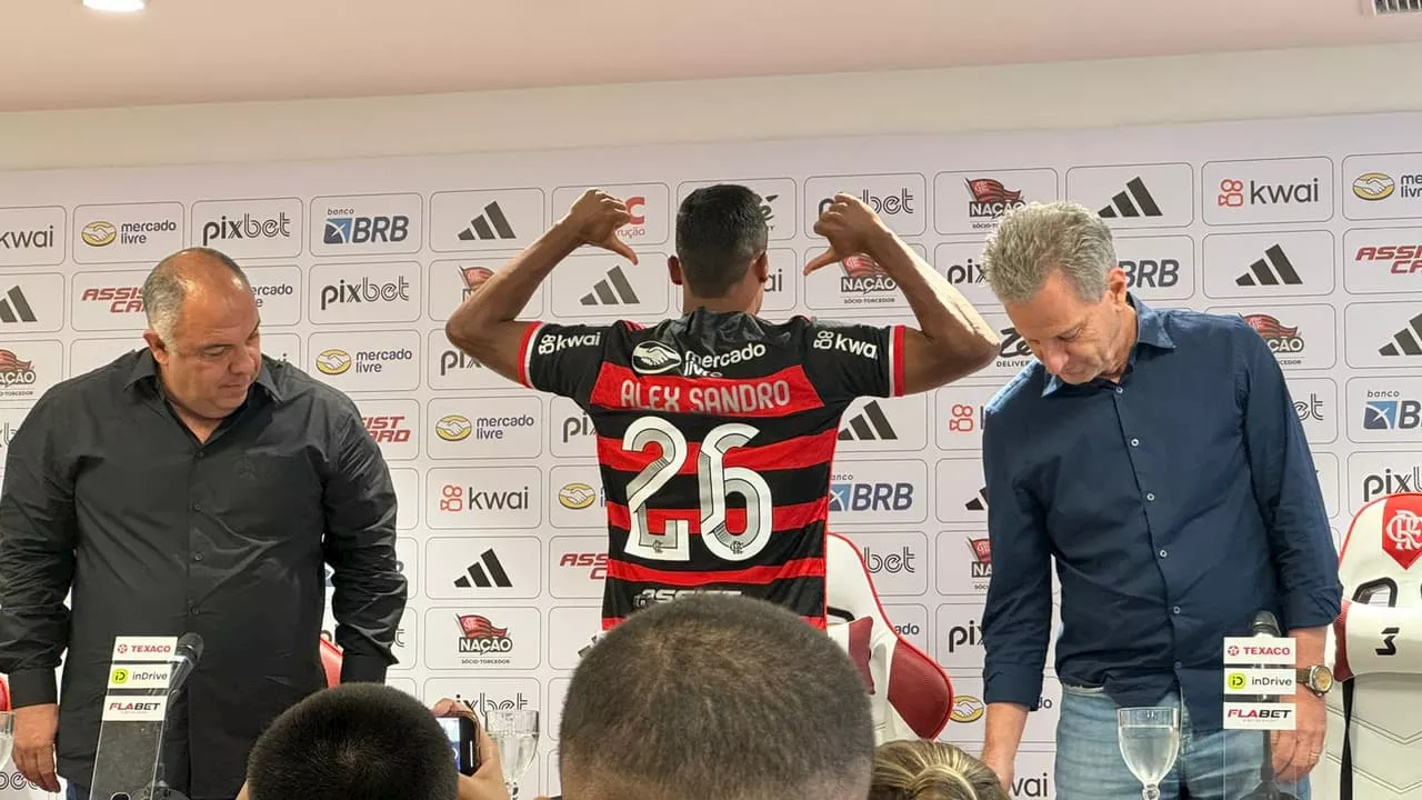 Apresentado, Alex Sandro revela motivo da escolha pelo Flamengo: ‘Foi natural’