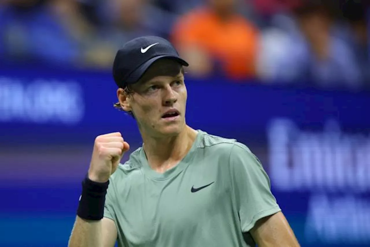 Jannik Sinner domine Daniil Medvedev et se qualifie pour les demi-finales de l'US Open