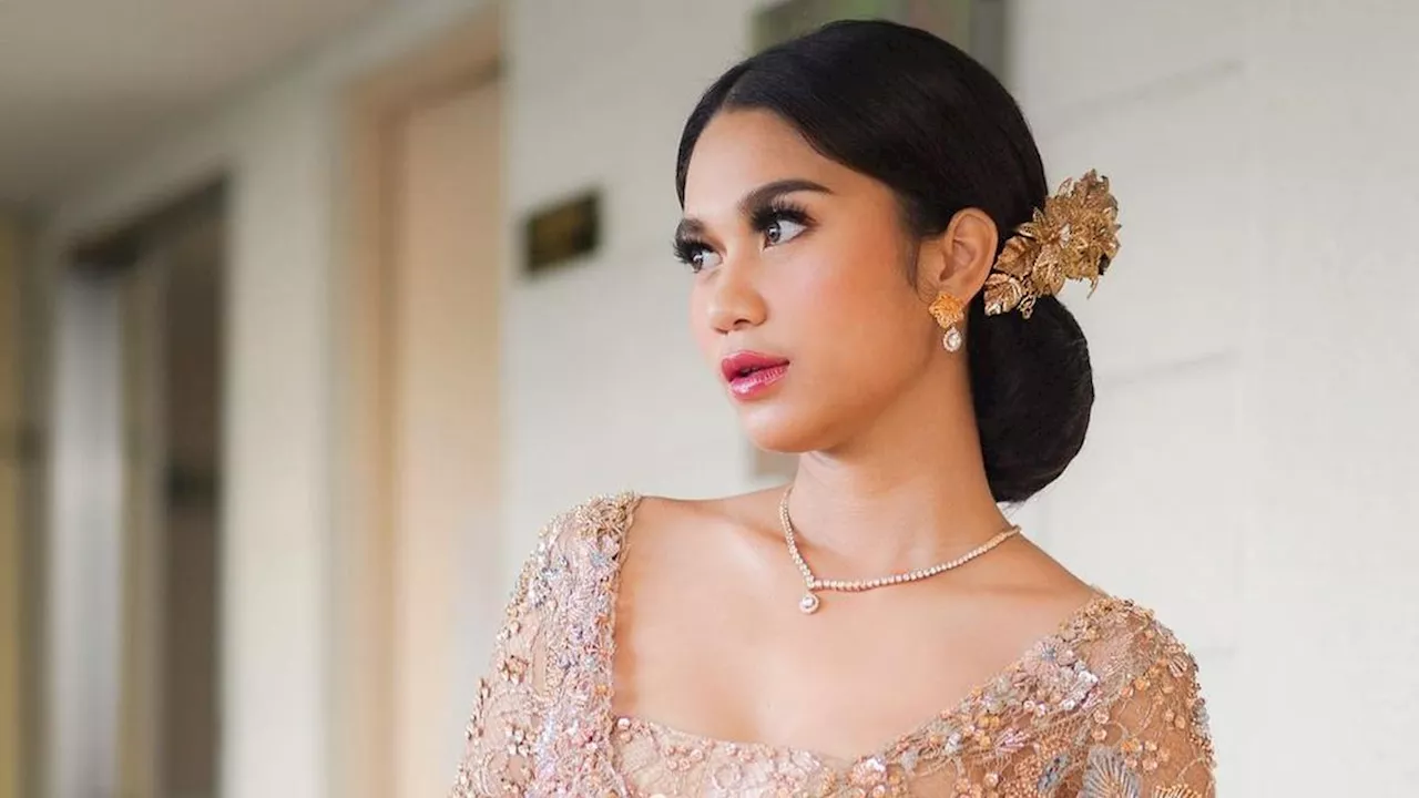 4 Rekomendasi Kebaya Model Kancing Depan Ala Artis, Tampilkan Pesona Klasik yang Memikat