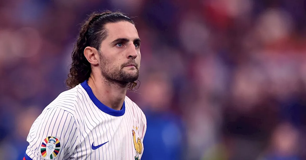 Adrien Rabiot hands Man United 'perfect' transfer opportunity for dream move