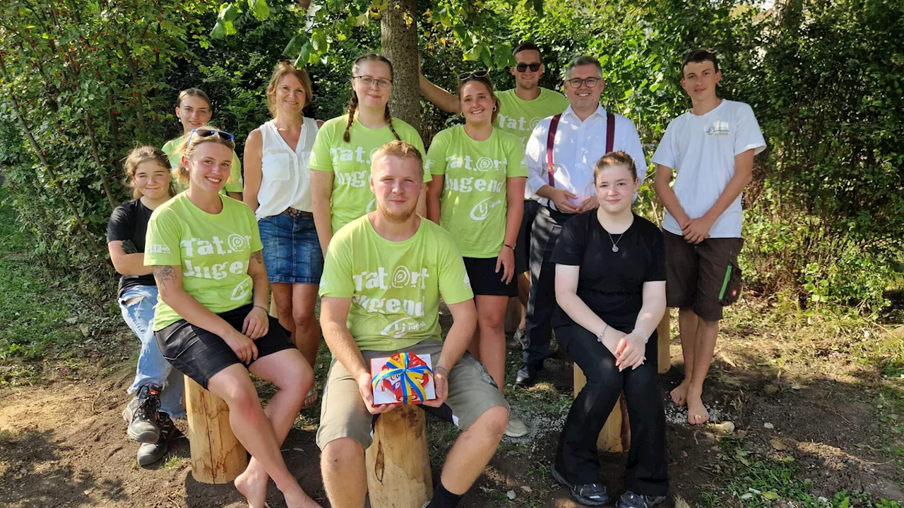 Landjugend Sigmundsherberg gestaltete Spielplatz