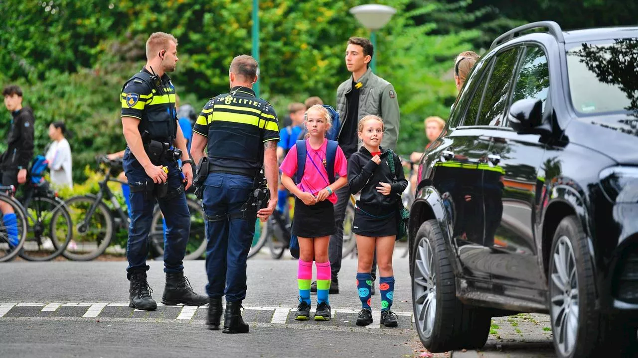 112-nieuws: man scheldt personeel uit • hockeyclub ontruimd