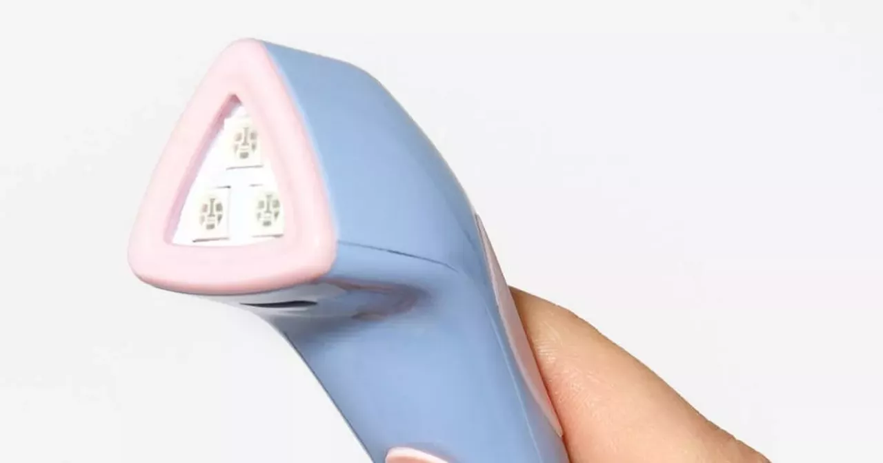 Beauty shoppers say LED tool is the 'magic wand' to banish acne and spots