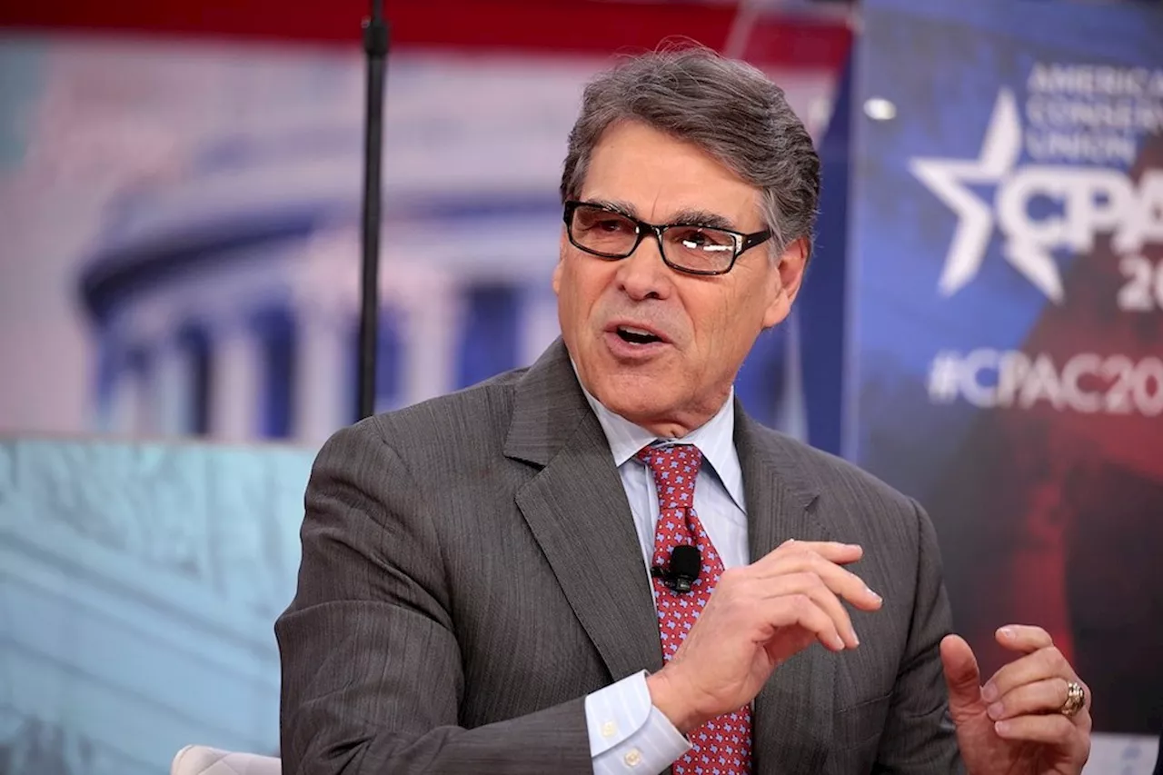 Former Texas Gov. Rick Perry joins team of embattled Speaker Dade Phelan