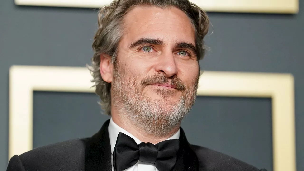 Joaquin Phoenix dodges awkward question about quitting film in Venice