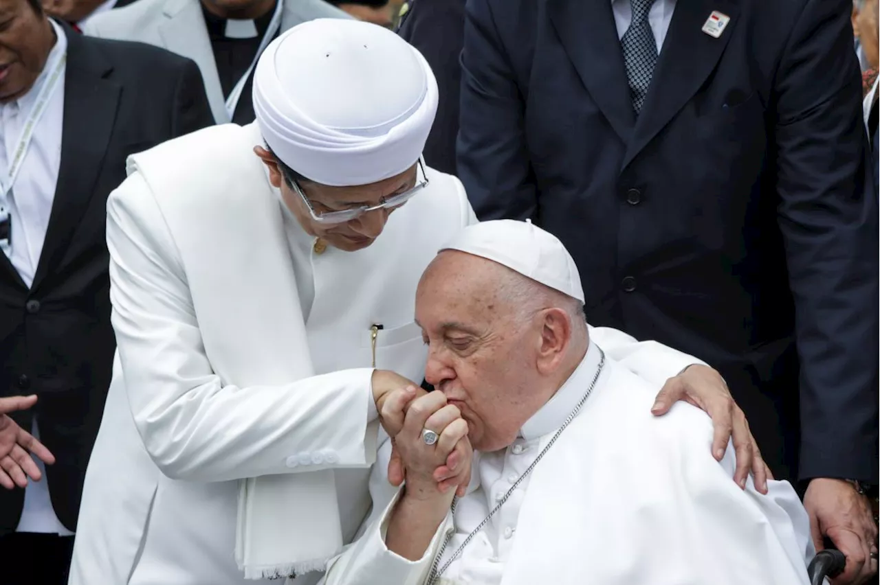 Pope, Indonesia imam warn against using religion to stoke conflict