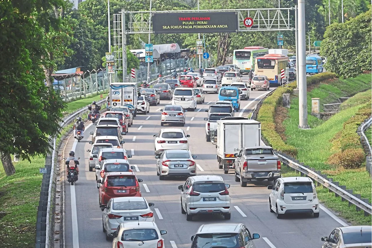 Temporary lane closure, traffic diversion on Tun Dr Lim Chong Eu Expressway