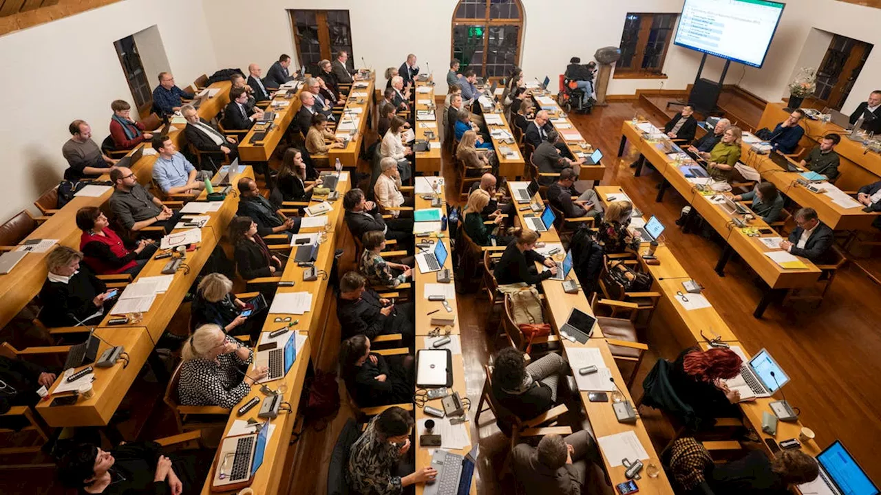 Stadtparlament: Sitzung vom Dienstag abgeblasen +++ Kidical Mass mit Tavolata +++ Töfflifahrer kippt um