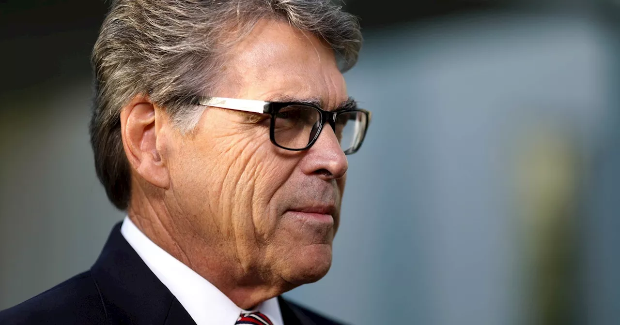 Rick Perry joins Dade Phelan’s team as senior adviser