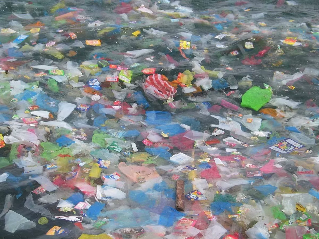 World pumping out 57M tons of plastic pollution a year