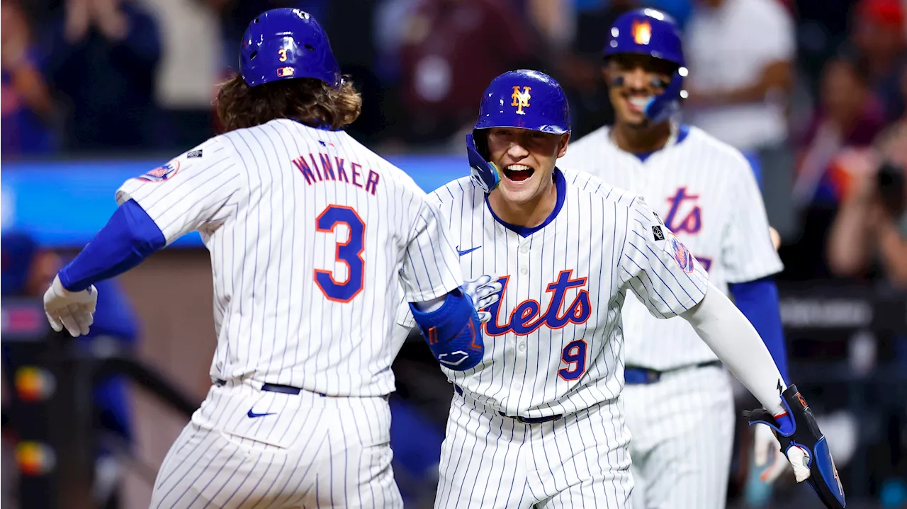 Winker hits a grand slam as Mets beat Red Sox for seventh straight win