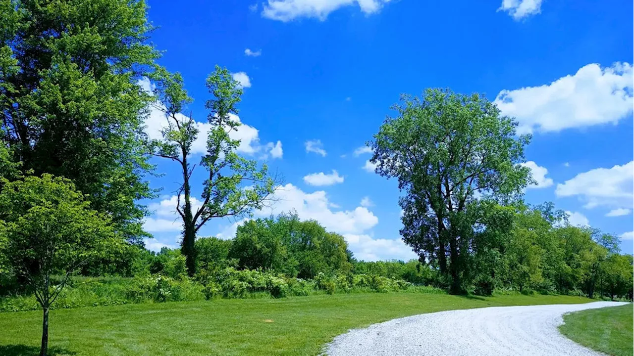 Columbus Weather: Sunny and very warm, with a cool-off on the way