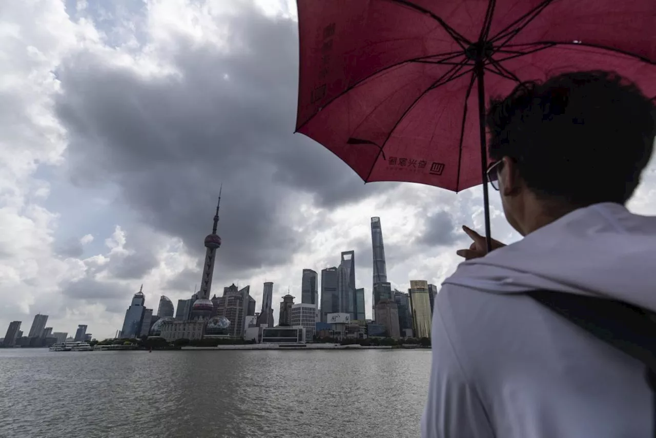 China Creates $230 Billion Brokerage to Take on Wall Street