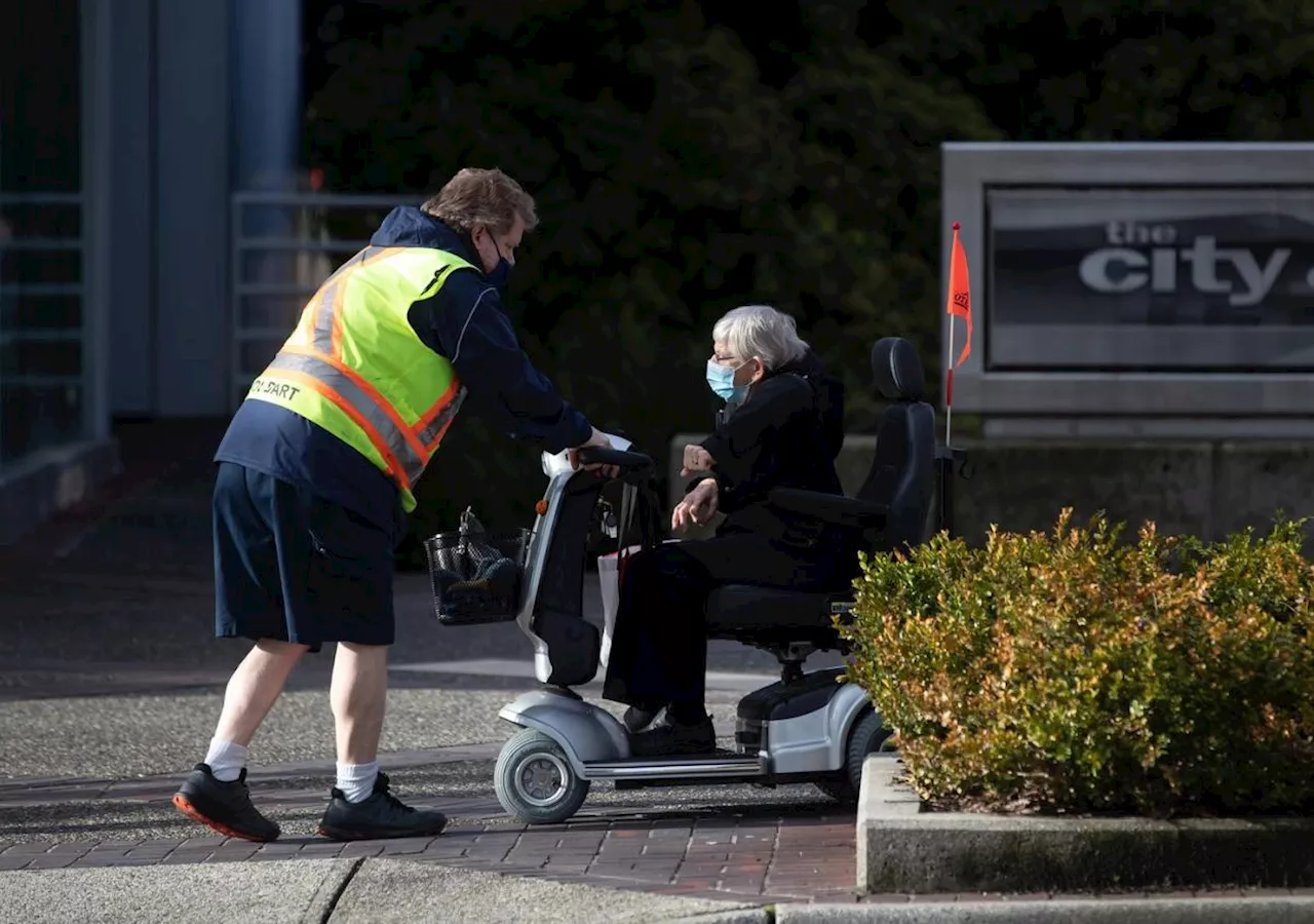 HandyDART co-founder backs union in Metro Vancouver transit strike