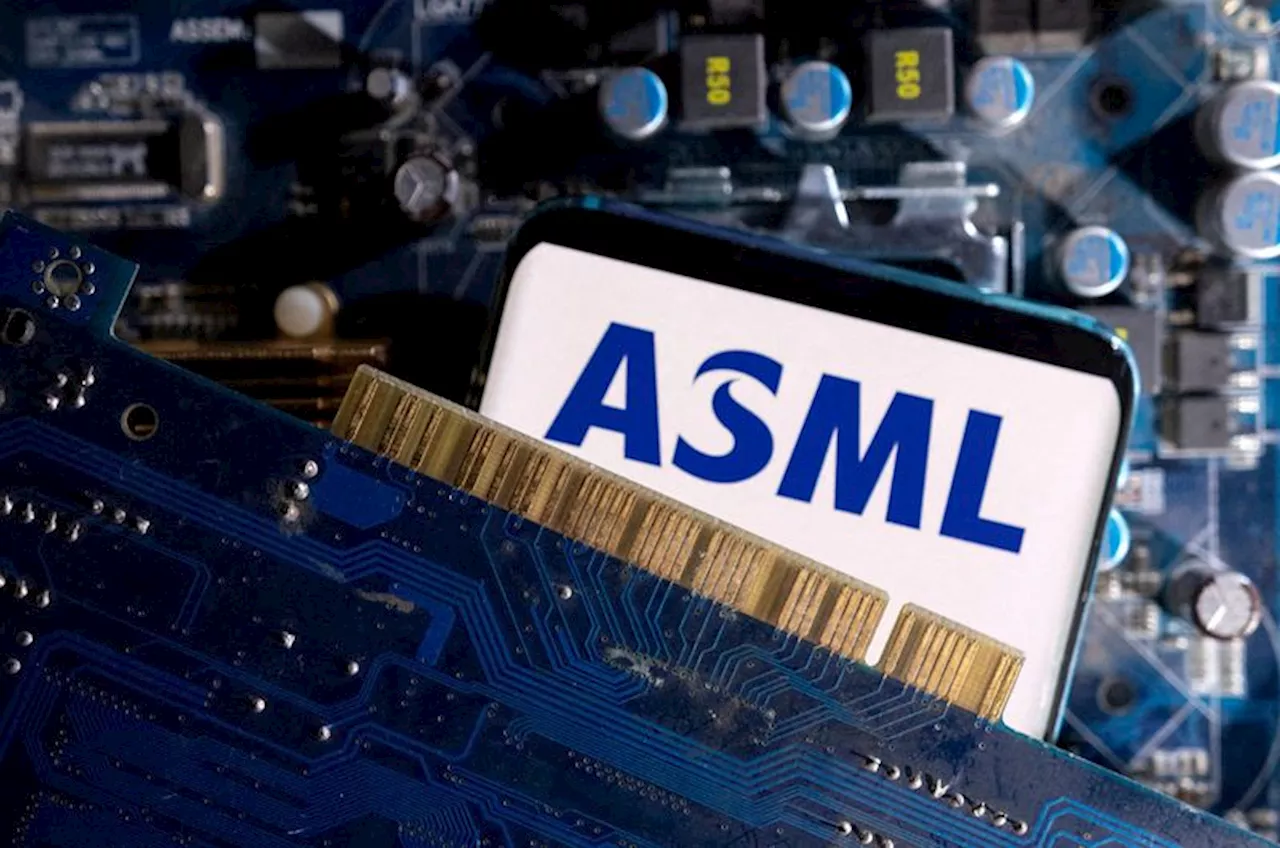 Russian firms bought spare parts for 25-year-old ASML machines, says newspaper Trouw