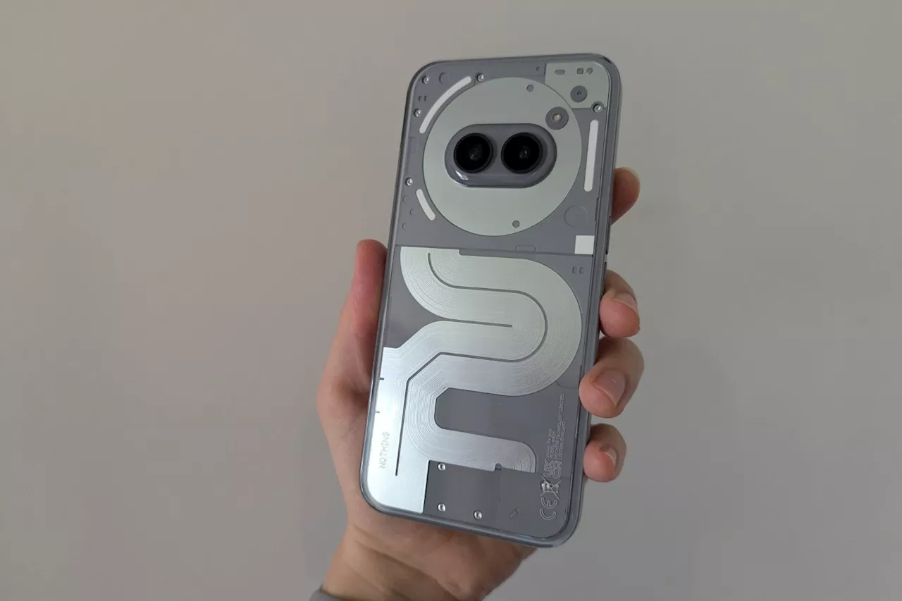 Nothing Phone (2a) Plus : une version un peu plus premium de l’excellent smartphone