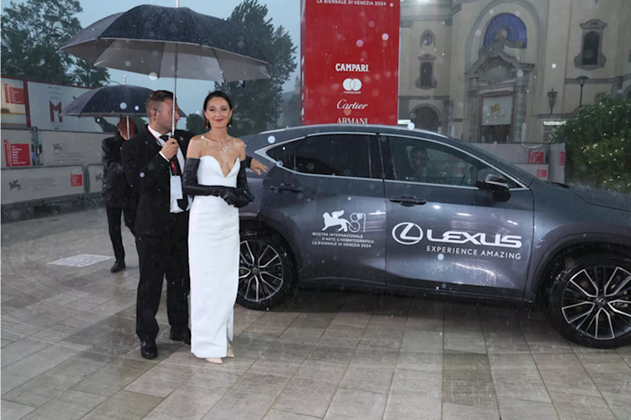 Le star accompagnate da Lexus il 5 settembre