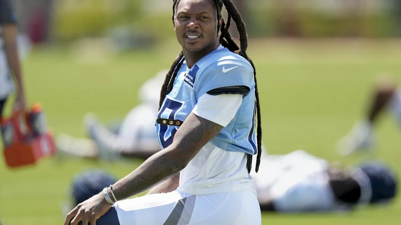 Titans list WR DeAndre Hopkins as questionable for opener in Chicago