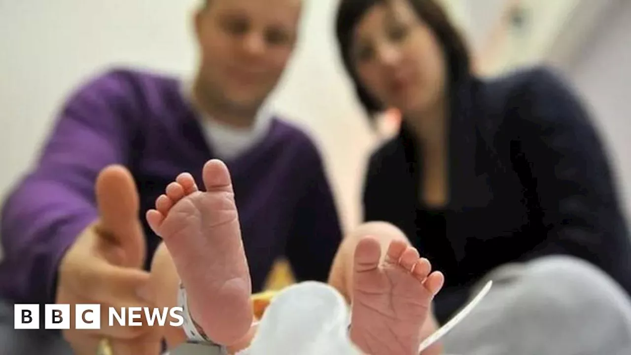 New parents sessions moved to online after feedback, midwife says