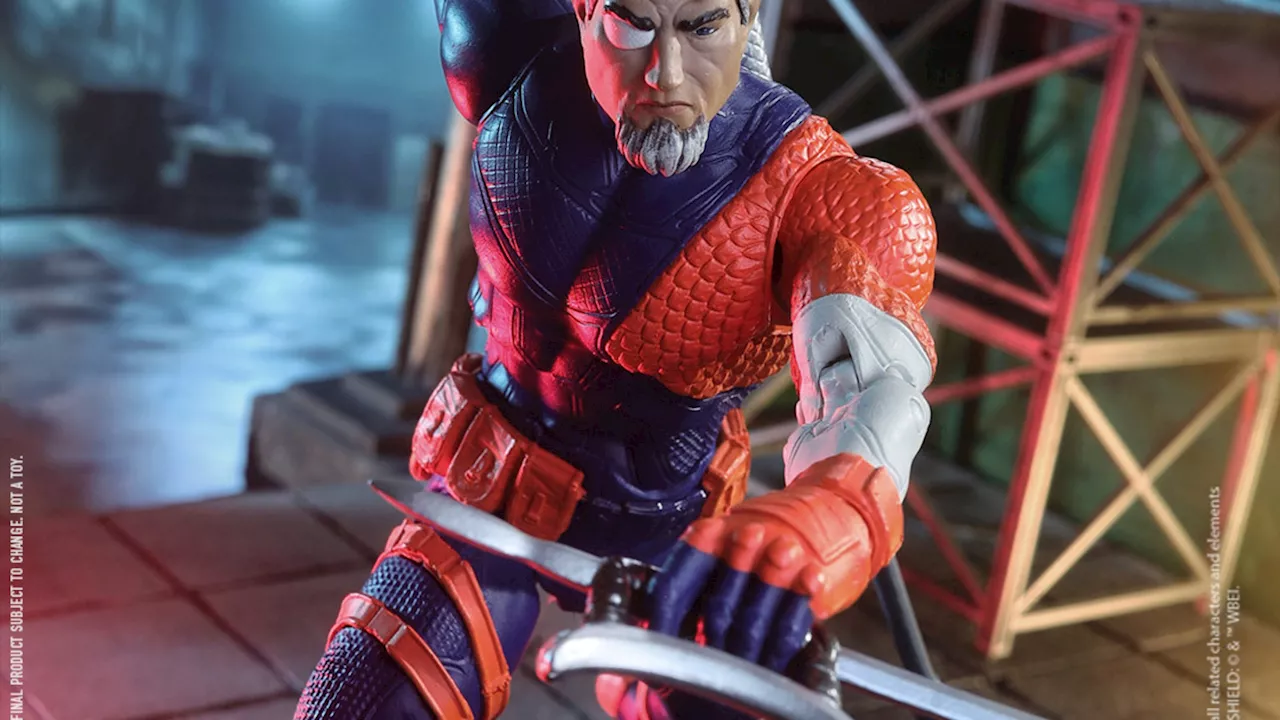 McFarlane Toys Hires Deathstroke for New Page Punchers Figure