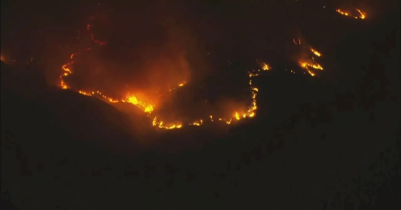 Evacuation warnings in place for San Bernardino County Line Fire