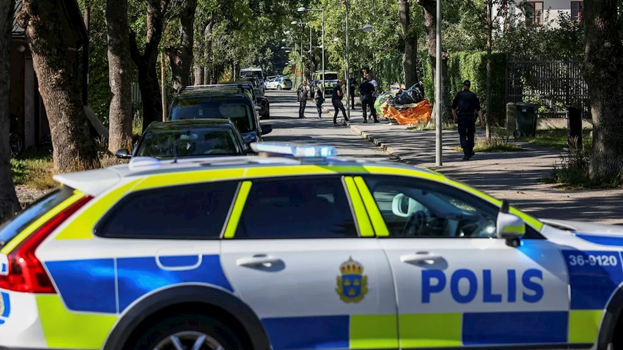 Skottlossning i villaområde i södra Stockholm