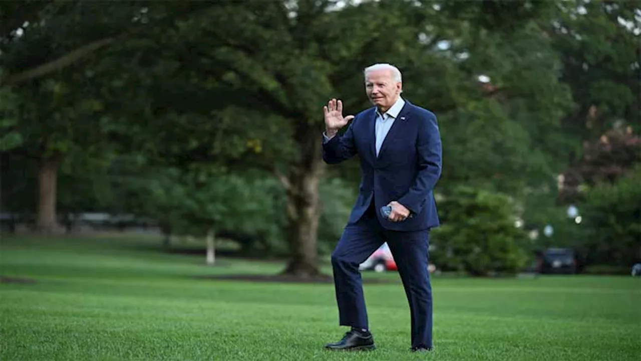 Biden plans to keep target of 125,000 refugees next year, report says