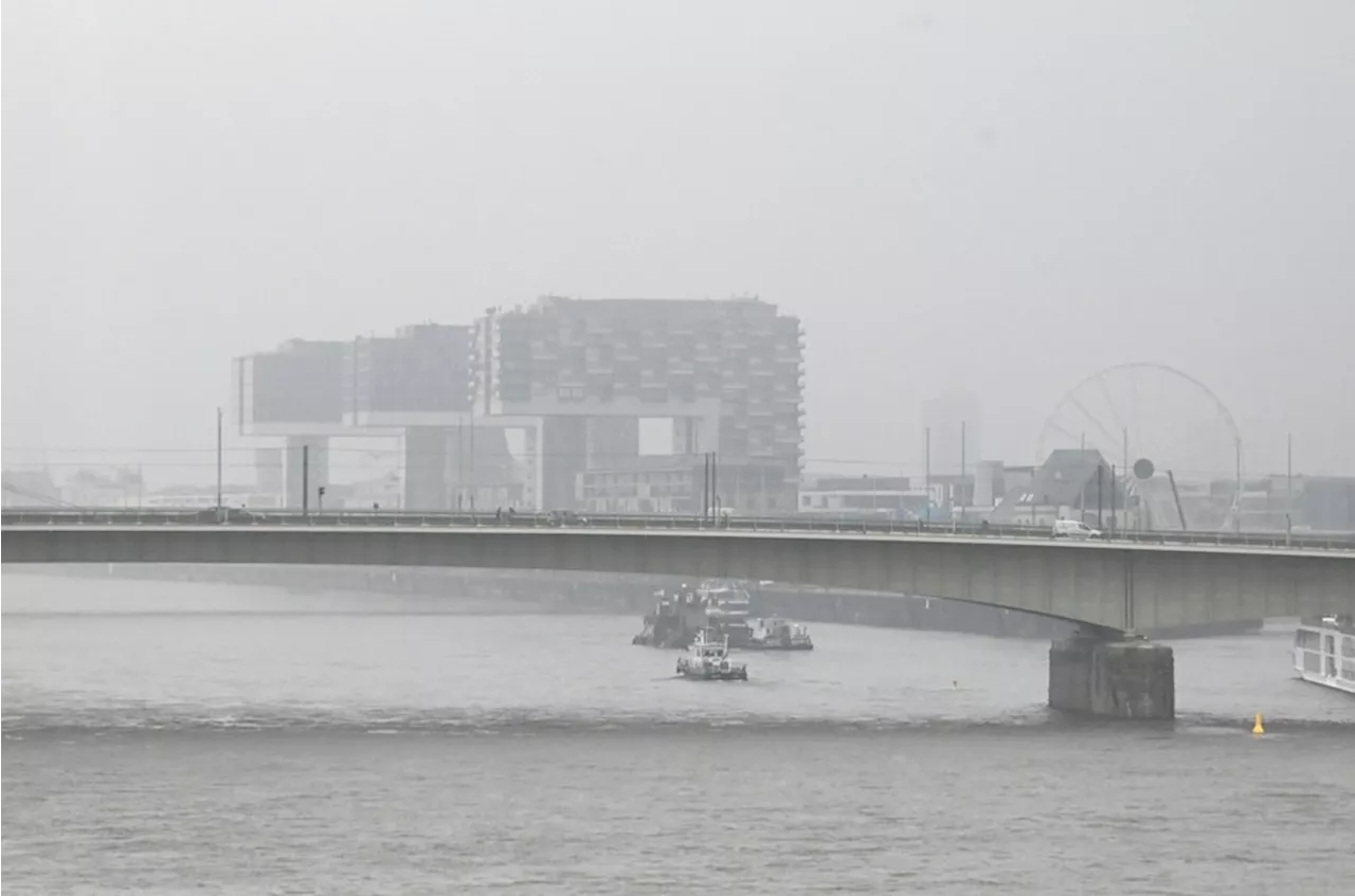 Wetter in Köln: Nebelglocke über der Stadt