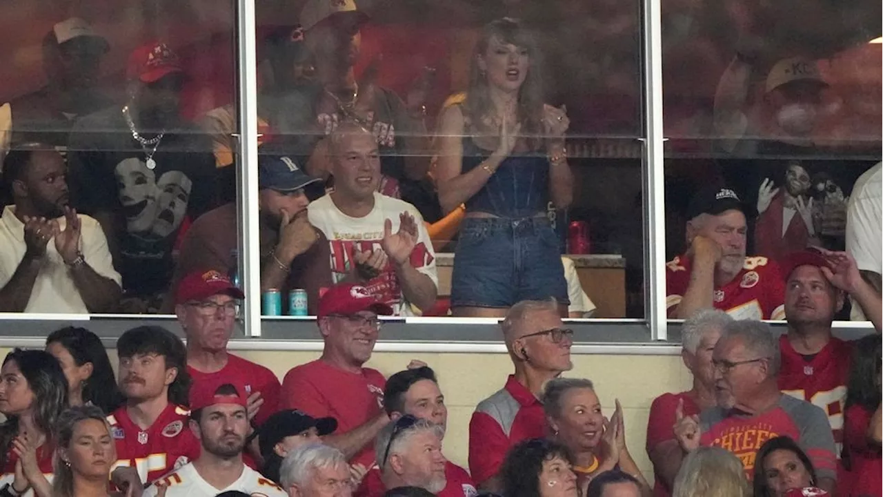 Swift shows up at Arrowhead Stadium to watch Kelce, Chiefs face Ravens in NFL opener