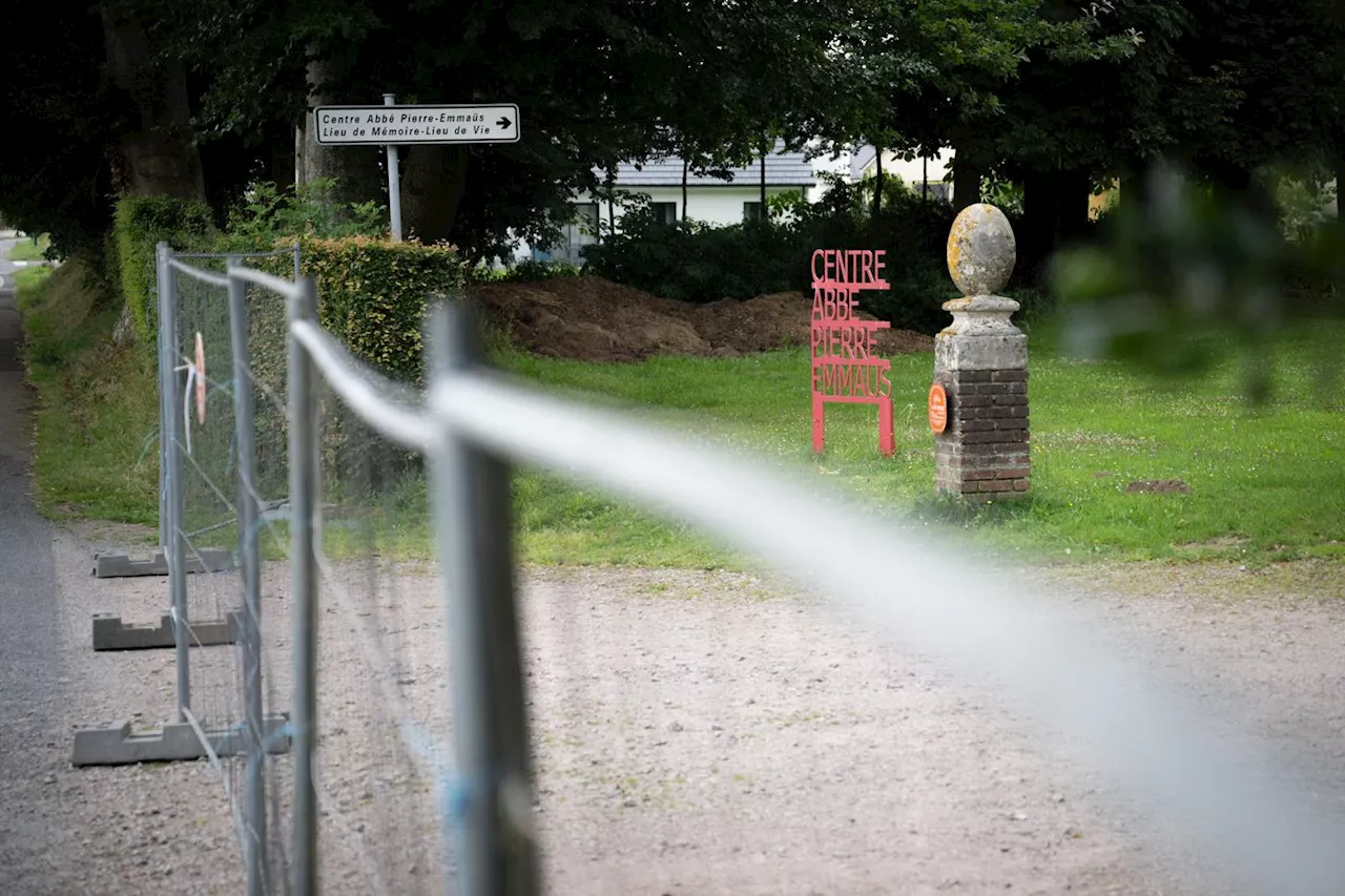 A Esteville, le souvenir et le nom de l'Abbé Pierre voués à disparaître