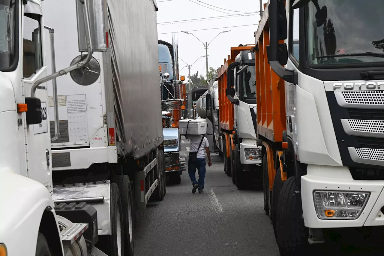 Colombie: la police lève certains barrages de camionneurs