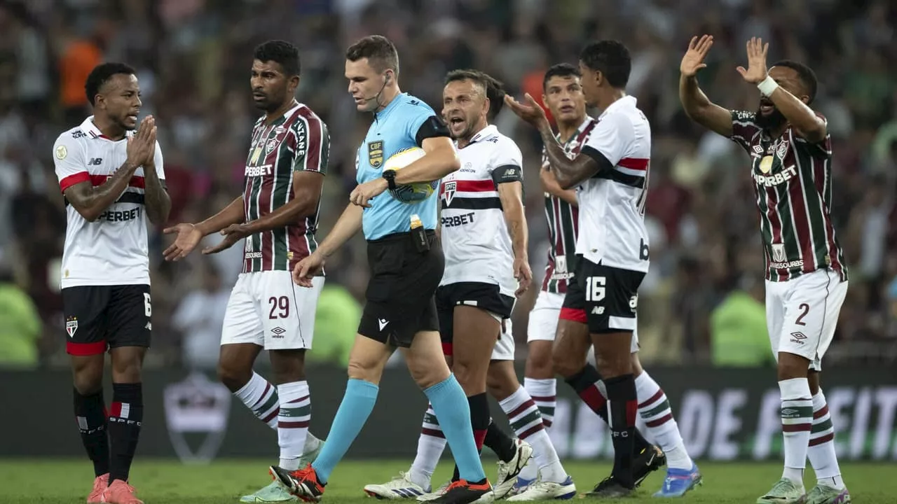 São Paulo sobe o tom após áudio do VAR de jogo contra Fluminense: ‘Conteúdo absurdo’