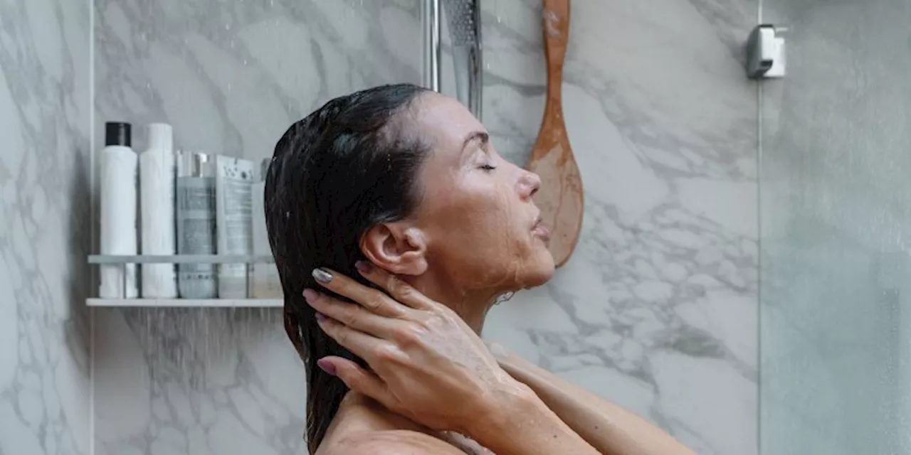 How To Take The Best Shower Of Your Life (With Tips & Tricks)