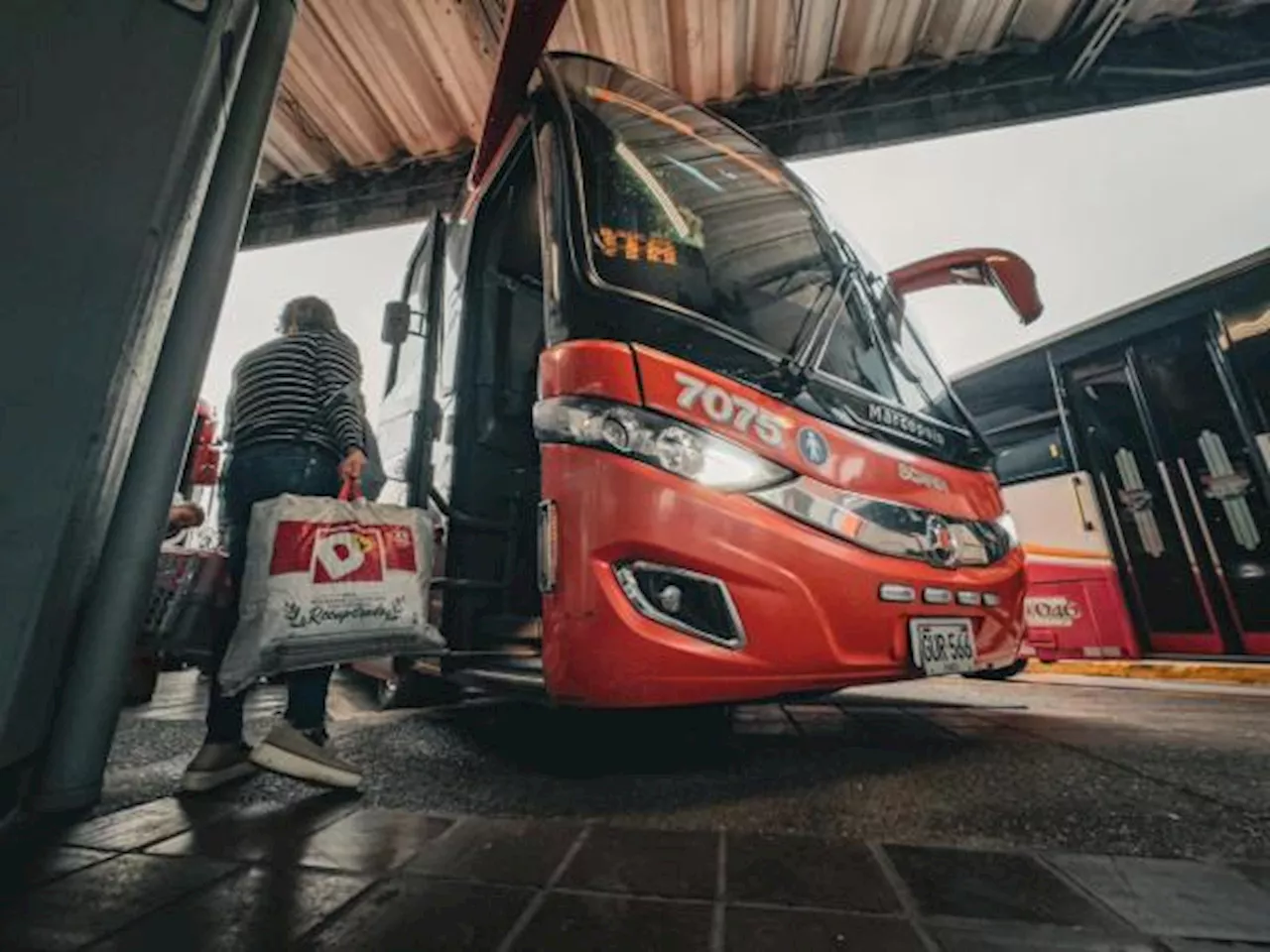 Inició la venta de pasajes para Meta, Boyacá, Antioquia, Santander, tras paro camionero