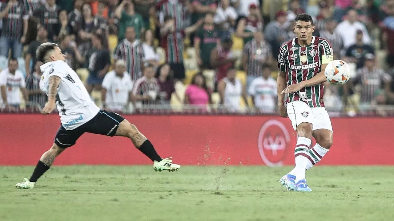 Flu x São Paulo: em áudio do VAR, árbitro admite que deu vantagem em gol polêmico