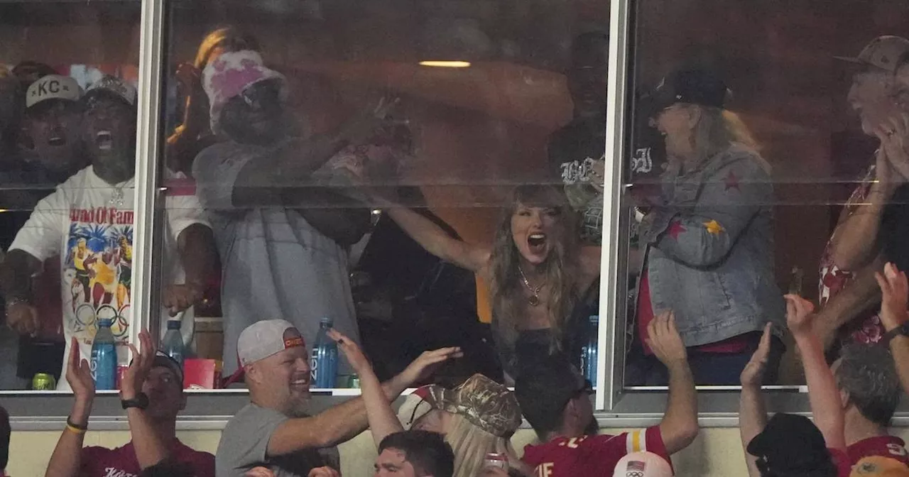 Taylor Swift taucht nach Trennungsgerüchten im Stadion auf